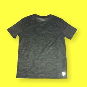 Old Navy Active Shirt Size (14/18)! 👕